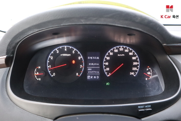 2011 - hyundai grandeur