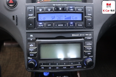 2011 - hyundai grandeur