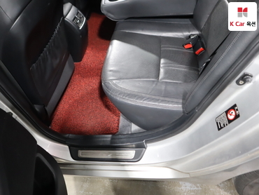 2012 - kia k7