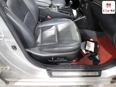 2012 - kia k7
