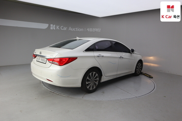 2013 - hyundai sonata