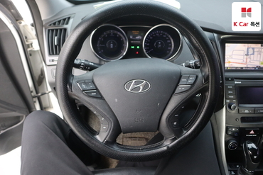 2013 - hyundai sonata