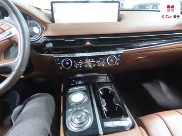 2022 - genesis g80