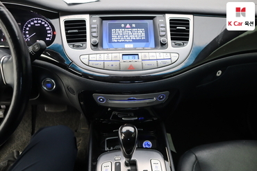 2013 - hyundai bh330