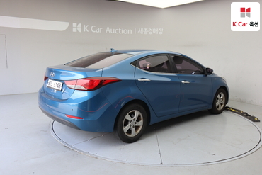 2014 - hyundai avante