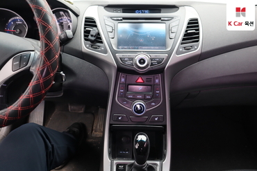 2014 - hyundai avante