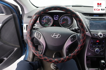 2014 - hyundai avante