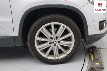 2014 - volkswagen tiguan