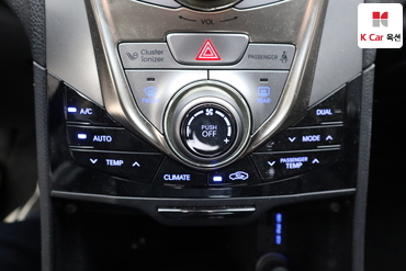 2011 - hyundai grandeur