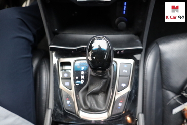 2011 - hyundai grandeur