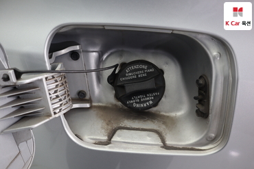 2011 - hyundai grandeur