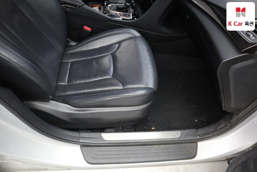 2011 - hyundai grandeur