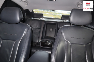 2011 - hyundai grandeur