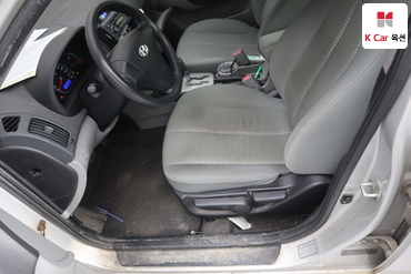 2010 - hyundai avante