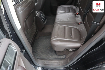 2013 - volkswagen touareg