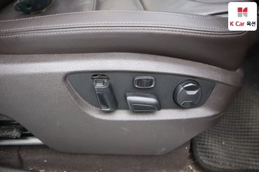 2013 - volkswagen touareg