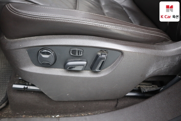 2013 - volkswagen touareg