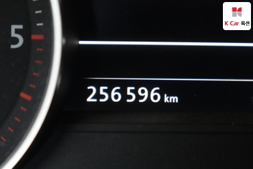 2013 - volkswagen touareg