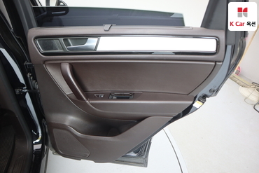 2013 - volkswagen touareg