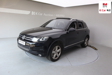 2013 - volkswagen touareg
