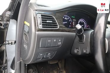 2013 - hyundai bh330