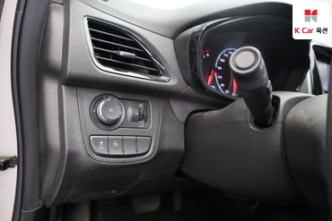 2016 - chevrolet spark