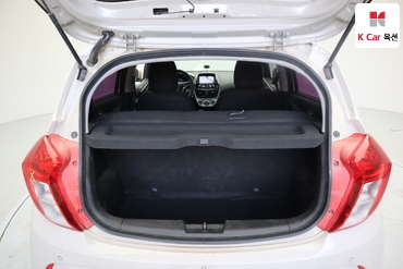 2016 - chevrolet spark