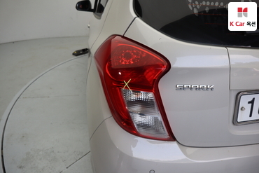 2016 - chevrolet spark