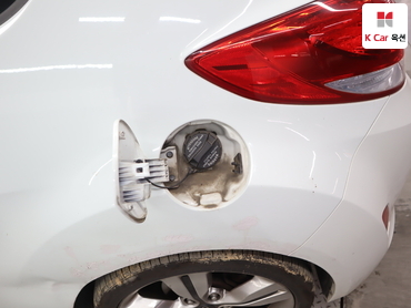 2012 - hyundai veloster