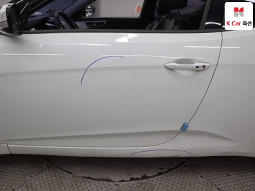 2012 - hyundai veloster