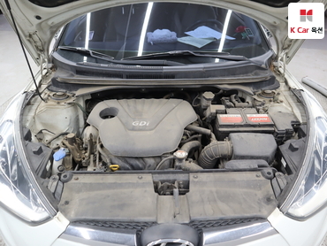 2012 - hyundai veloster
