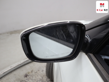 2012 - hyundai veloster