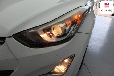 2016 - hyundai avante