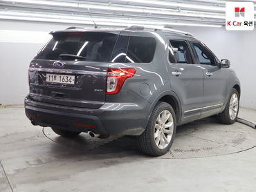 2015 - ford explorer