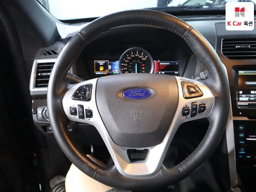 2015 - ford explorer