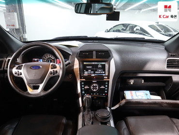 2015 - ford explorer