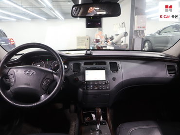 2010 - hyundai grandeur