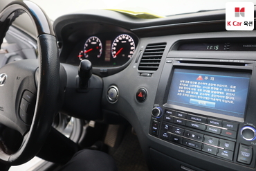 2010 - hyundai grandeur
