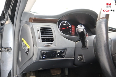 2010 - hyundai grandeur