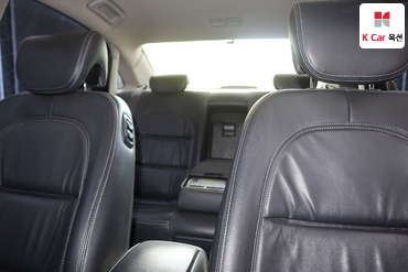 2010 - hyundai grandeur