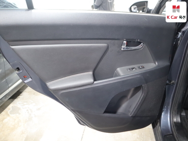 2012 - kia sportage