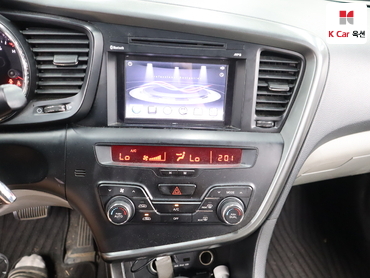2011 - kia k5