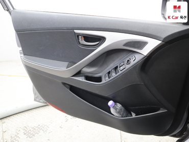 2013 - hyundai avante