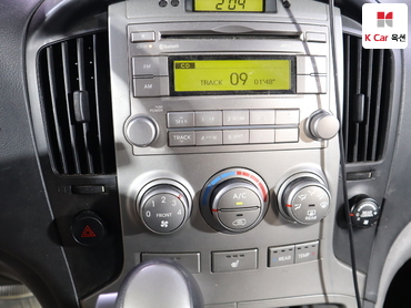 2014 - hyundai grand starex