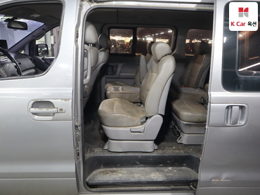 2014 - hyundai grand starex