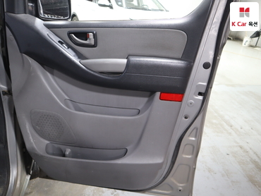 2014 - hyundai grand starex