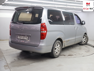 2014 - hyundai grand starex
