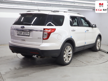 2013 - ford explorer