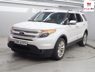 2013 - ford explorer