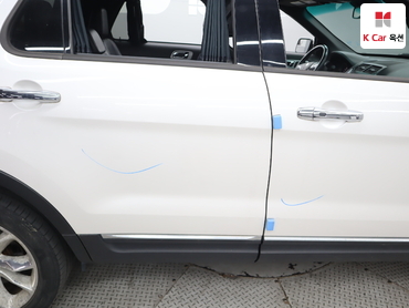 2013 - ford explorer